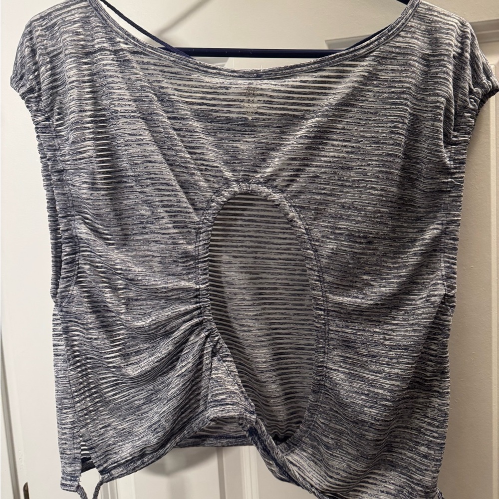 Free People Gray and White Cap Sleeve Crop T-Shirt - Picture 2 of 5